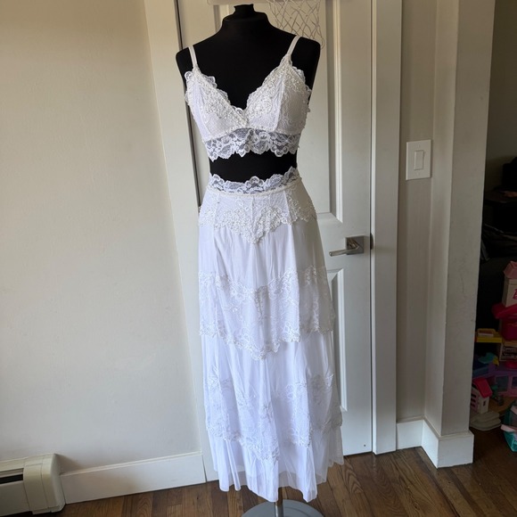 Valisere Dresses & Skirts - Valisere Women's Elegant Set Embroidery White Outfits & Sets Size M
